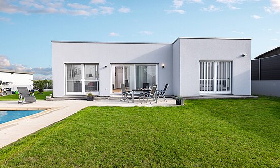 Bungalow mit Flachdach