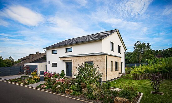 Einfamilienhaus mit Satteldach