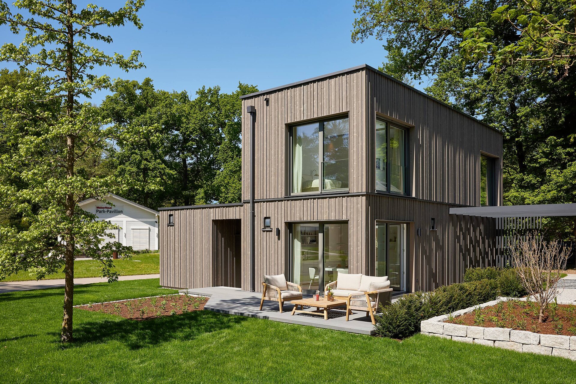 zweigeschossiges Ausstellungshaus OPTION Musterhaus OPTION