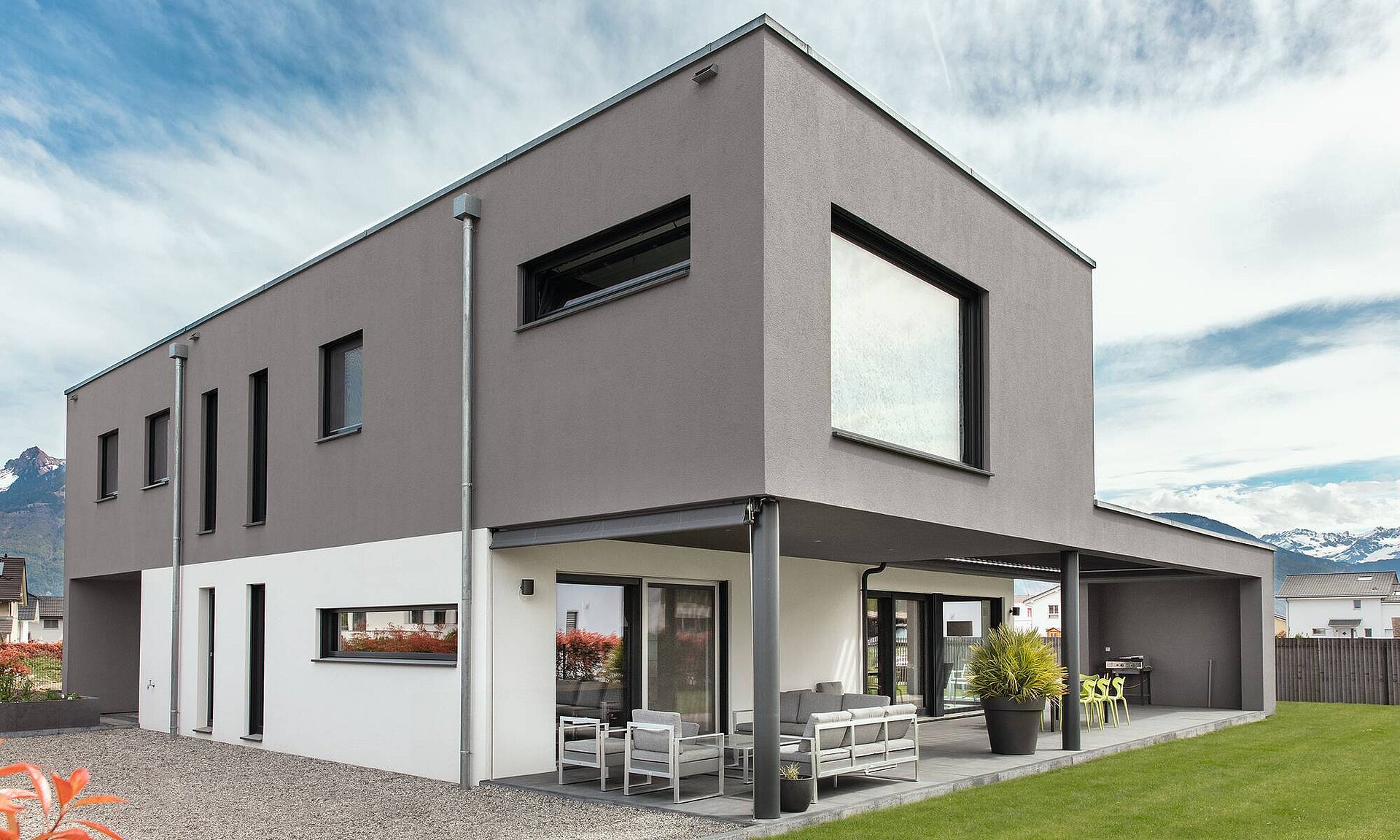 modernes Haus mit Flachdach modernes Haus mit Flachdach